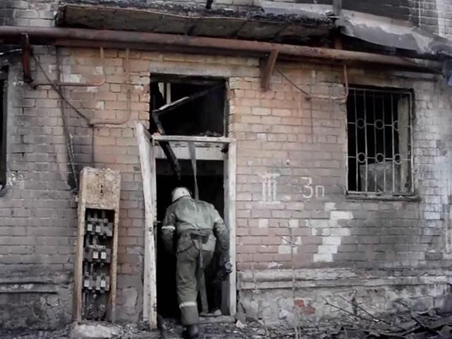 У Донецьку тривають обстріли мирних жителів (Відео)