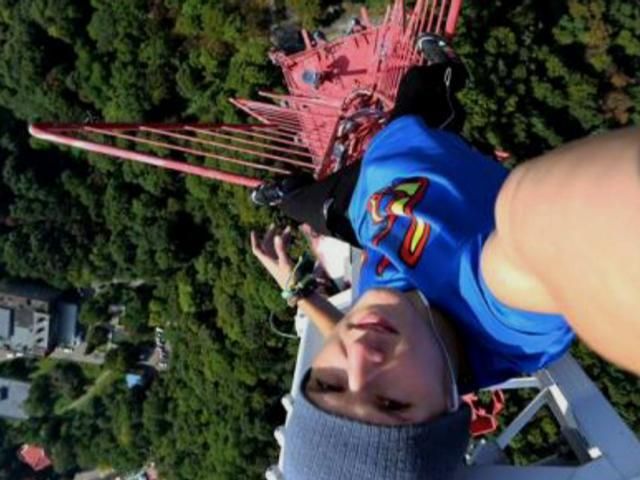 Руфер Mustang Wanted во Львове покорил Высокий замок (Видео) Руфер Mustang Wanted во Львове покорил Высокий замок (Видео)