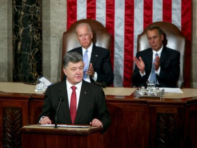 Порошенко закликав США посилити економічні санкції проти Росії