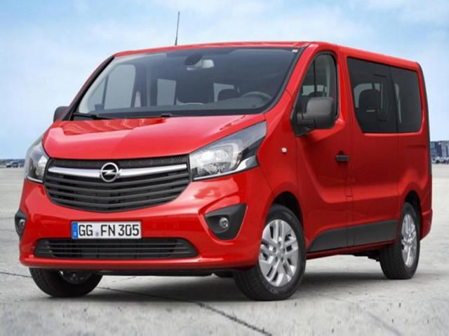 Opel представив новий пасажирський фургон - Vivaro Combi