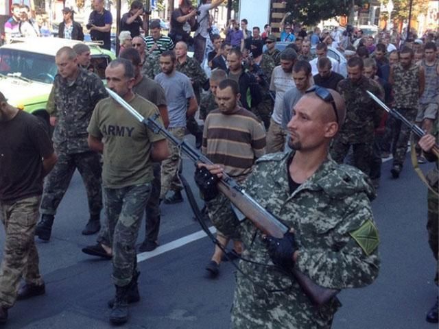 2400 українських військових і цивільних — зниклі безвісти й полонені, — Геращенко 2400 українських військових і цивільних — зниклі безвісти й полонені, — Геращенко