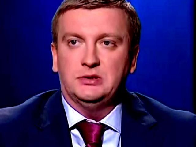 Генштаб досі не використав й половини коштів, виділених на АТО, — Петренко Генштаб досі не використав й половини коштів, виділених на АТО, — Петренко