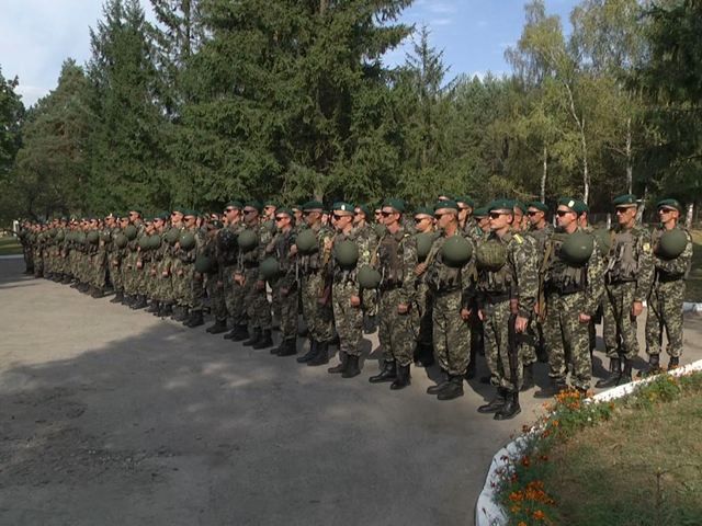 Прикордонники бойової комендатури "Патріот" поїхали в зону АТО (Відео)