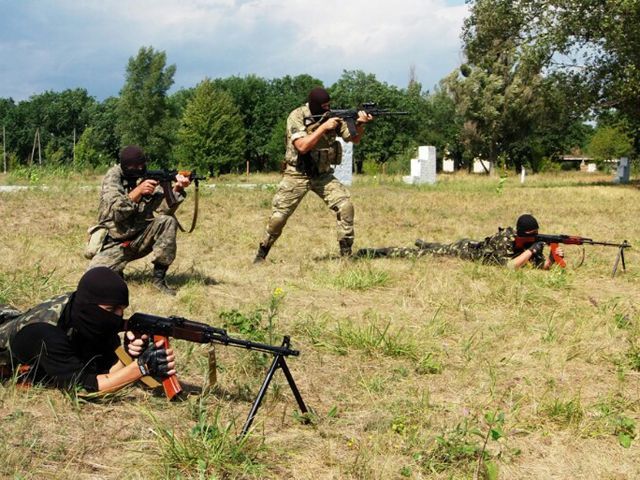 В Днепропетровской области продолжается боевое слаживание батальона территориальной обороны В Днепропетровской области продолжается боевое слаживание батальона территориальной обороны