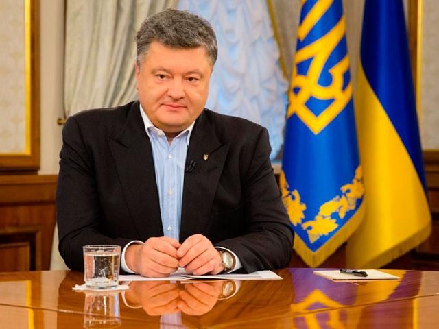 Якби закони 16 вересня не прийняли, Україну б звинуватили у зриві "мирного плану", — Порошенко