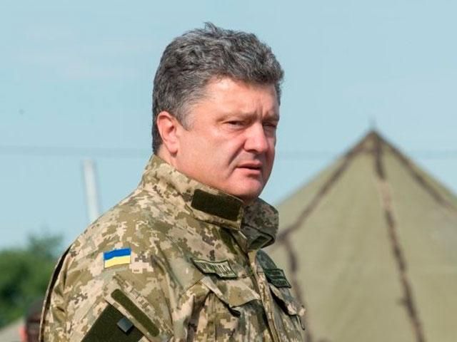 На Донбасі будують лінію оборонних споруд, — Порошенко На Донбасі будують лінію оборонних споруд, — Порошенко