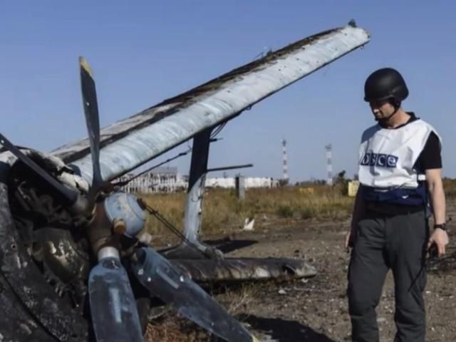 Актуальные фото 21.09: ОБСЕ возле аэропорта "Луганск", подо Львовом продолжаются военные учения