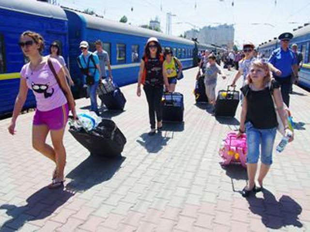 Більше 50 тисяч біженців повернулися на звільнені території Більше 50 тисяч біженців повернулися на звільнені території