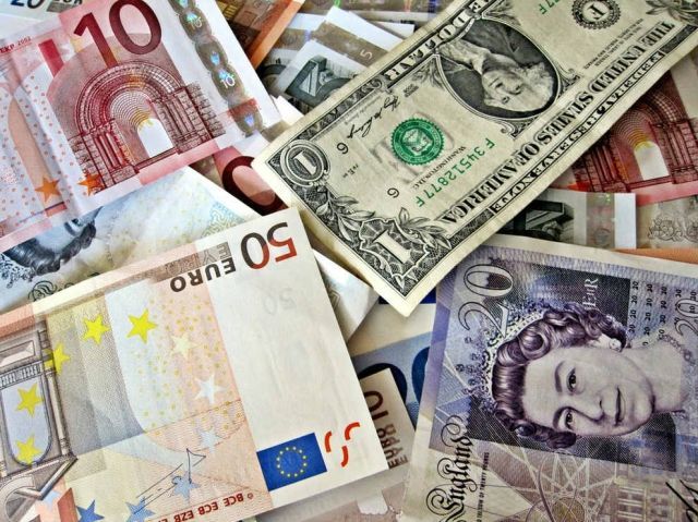 Доллар и евро выросли — курсы валют на 22 сентября