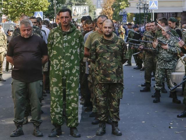"ДНР" и Киев ведут переговоры об обмене пленными в формате "60 на 60", — СМИ