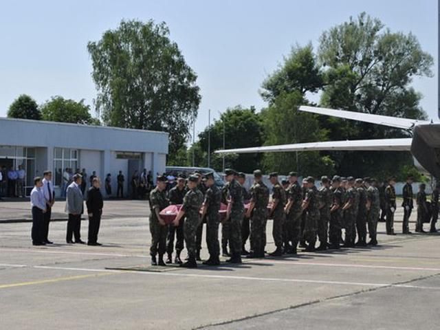 В Днепропетровске похоронят тела 21 неизвестного воина АТО