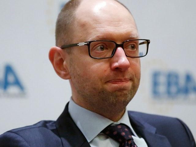 Яценюк завтра відвідає сесію Генасамблеї ООН у США Яценюк завтра відвідає сесію Генасамблеї ООН у США