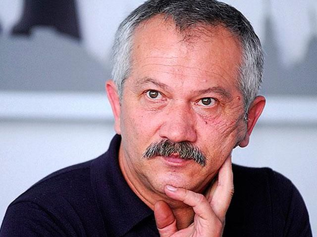 НБУ должен "водить гривну за руку" и убрать с рынка спекулянтов, — Пинзеник НБУ должен "водить гривну за руку" и убрать с рынка спекулянтов, — Пинзеник