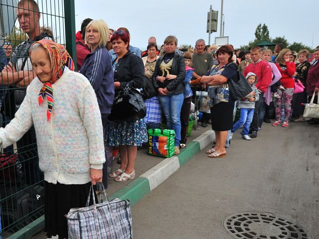 У Кремлі кажуть, що українські біженці повертаються на Донбас