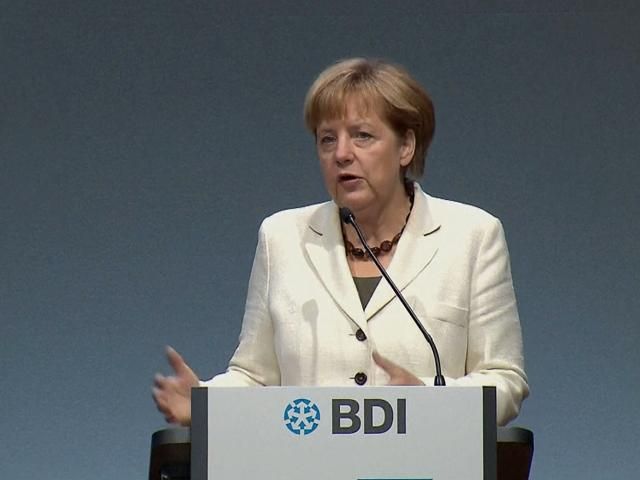 Меркель призвала Киев и Москву как можно быстрее решить газовый конфликт Меркель призвала Киев и Москву как можно быстрее решить газовый конфликт