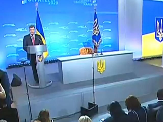 Порошенко поїде на Донбас у грудні Порошенко поїде на Донбас у грудні