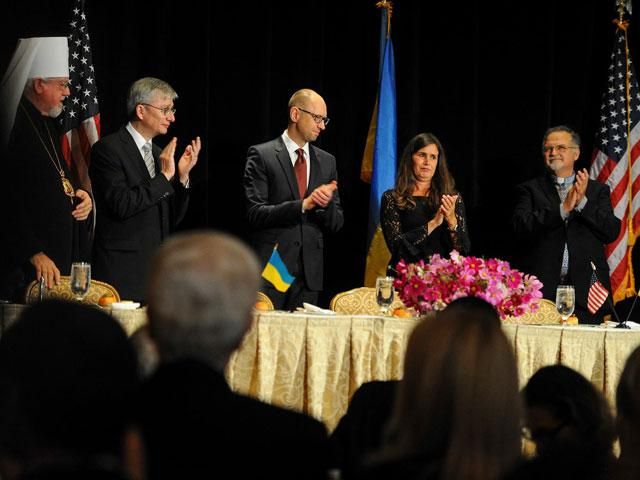 Нью-йоркський номер був заброньований під Порошенка, — прес-служба Яценюка Нью-йоркський номер був заброньований під Порошенка, — прес-служба Яценюка