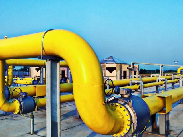 Угорський прем'єр визнав, що Україні зупинили реверс через погрози Москви Угорський прем'єр визнав, що Україні зупинили реверс через погрози Москви