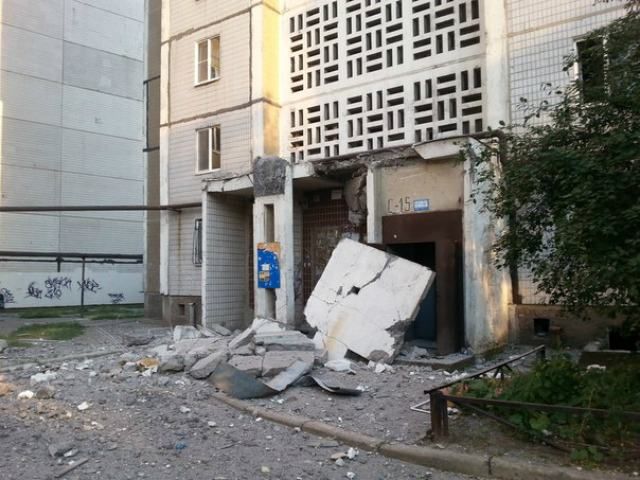 У Донецьку вранці чути артилерійські залпи У Донецьку вранці чути артилерійські залпи