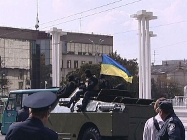 Милиция будет патрулировать улицы Харькова на броневиках
