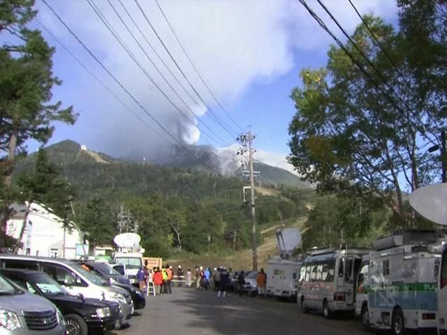 В Японии десятки человек погибли в результате извержения вулкана Онтаке