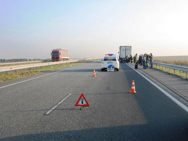 ДТП в Черкасской области: трое погибших (Фото) ДТП в Черкасской области: трое погибших (Фото)