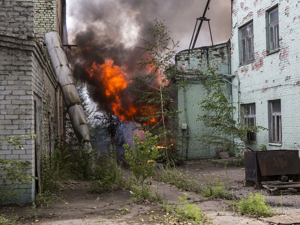 У Донецьку не вщухають бої, багато будинків залишились без газу