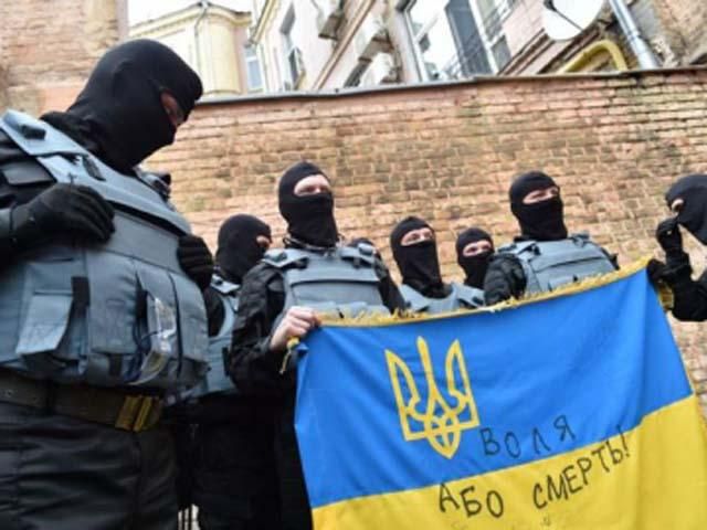 На сході України воює 34 добровольчих батальйони, — Аваков 
