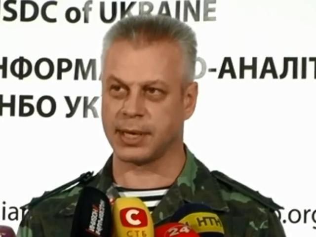 В Луганске боевики захватили автосалон и устроили распродажу, — СНБО В Луганске боевики захватили автосалон и устроили распродажу, — СНБО