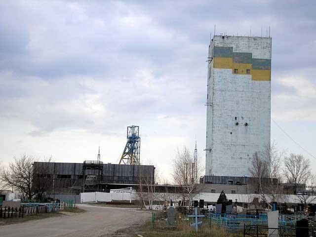 Гірників із знеструмленої шахти Засядька підняли на поверхню: постраждалих немає