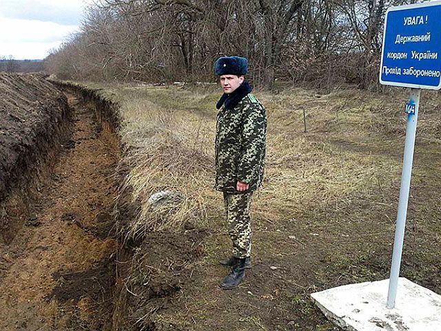 Ответственность за строительство "Стены" переложили на Литвина Ответственность за строительство "Стены" переложили на Литвина