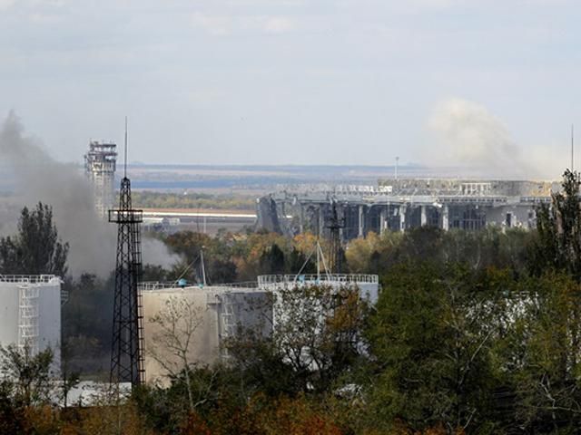 Утром террористы начали массированное наступление на Донецкий аэропрот, — Тымчук