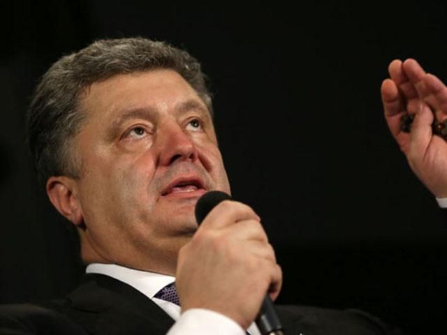 Порошенко говорит, что пора воспитывать патриотизм