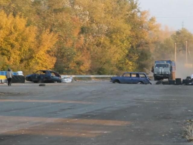 Бойовики продовжують обстрілювати місто Щастя Бойовики продовжують обстрілювати місто Щастя