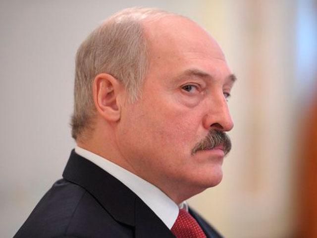 Лукашенко пропонує ввести в Україну своїх миротворців Лукашенко пропонує ввести в Україну своїх миротворців
