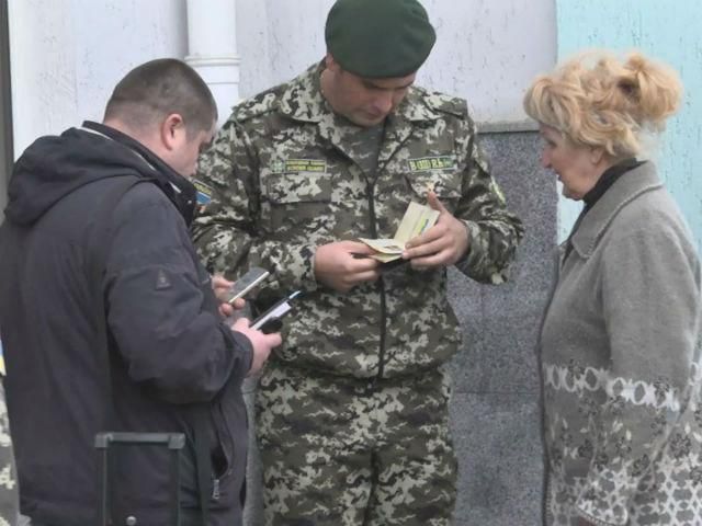 Що відбувається на кордоні з Кримом Що відбувається на кордоні з Кримом