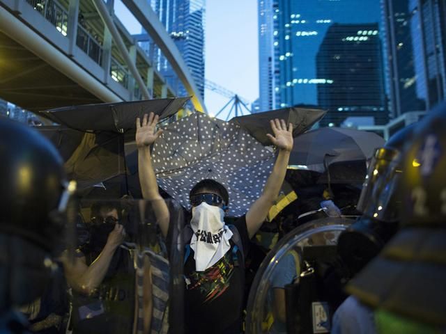В Гонконге лидеры демонстрантов готовы к переговорам с властями
