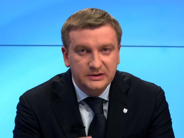 Народні депутати не підпадають під закон про люстрацію, — Петренко Народні депутати не підпадають під закон про люстрацію, — Петренко