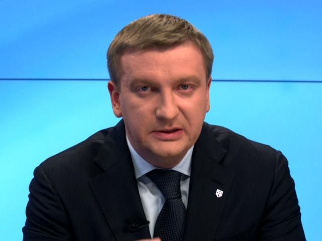 Народні депутати не підпадають під закон про люстрацію, — Петренко