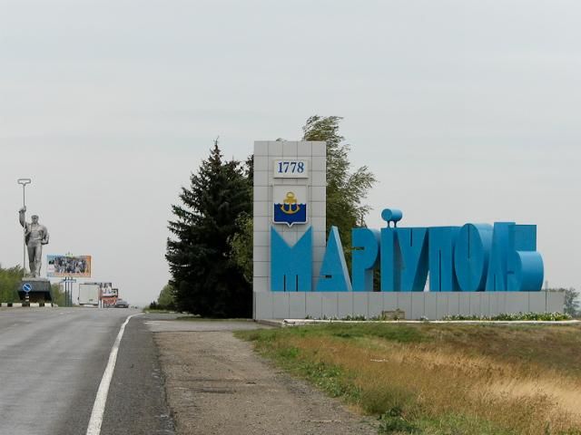 Под Мариуполь прибывают подразделения российской армии и боевая техника, — СНБО Под Мариуполь прибывают подразделения российской армии и боевая техника, — СНБО