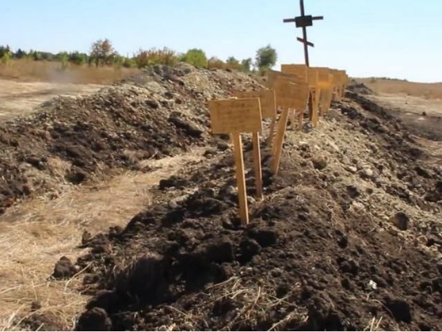 СБУ встановлює розміщення концтаборів терористів та масові поховання на Донбасі