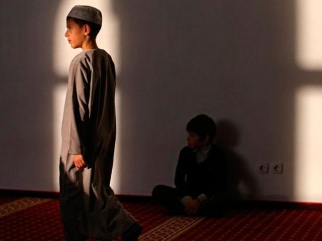 Мусульмане Киева празднуют Курбан-Байрам: мясо отдадут беженцам (Фото) Мусульмане Киева празднуют Курбан-Байрам: мясо отдадут беженцам (Фото)