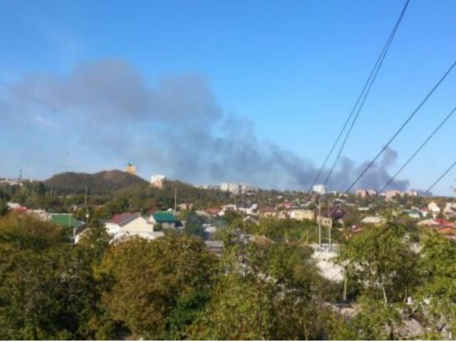 В центре Донецка гремят пушечные залпы В центре Донецка гремят пушечные залпы