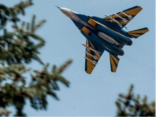 Збройні сили оновлять свій авіапарк на понад 426 мільйонів Збройні сили оновлять свій авіапарк на понад 426 мільйонів