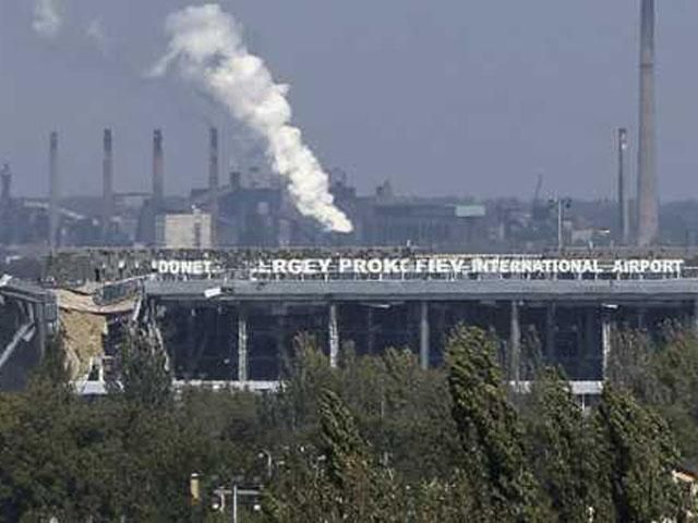 У Донецькому аеропорту провели часткову ротацію У Донецькому аеропорту провели часткову ротацію