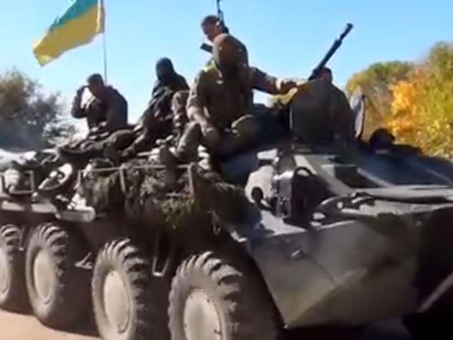 Во время условного затишья военные обустраивают позиции (Видео) Во время условного затишья военные обустраивают позиции (Видео)