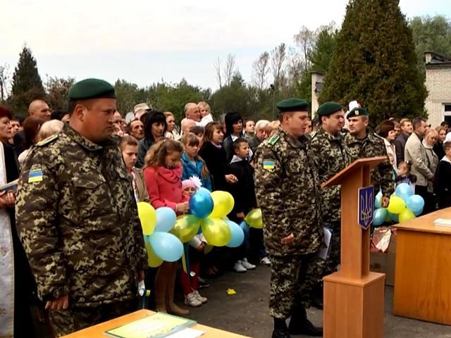 Во Львовскую область из зоны АТО вернулись два отряда пограничников (Видео)