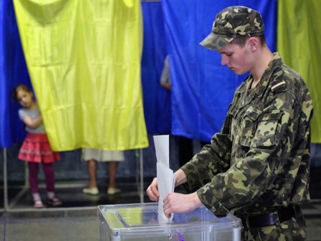 Украинцы против участия экс-нардепов в выборах Рады, — опрос