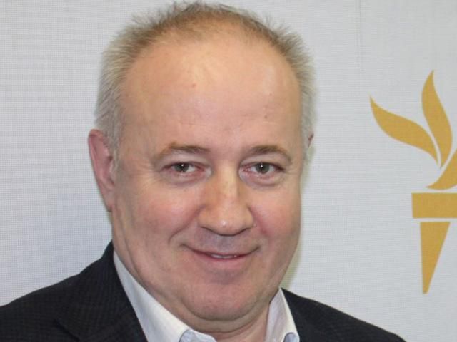 Чумак каже, що працівники антикорупційного бюро отримуватимуть не менше 18 тис грн Чумак каже, що працівники антикорупційного бюро отримуватимуть не менше 18 тис грн