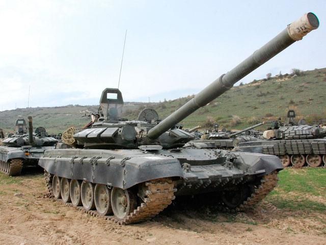 У зону АТО вирушили сотні одиниць бронетехніки, — радник Президента У зону АТО вирушили сотні одиниць бронетехніки, — радник Президента